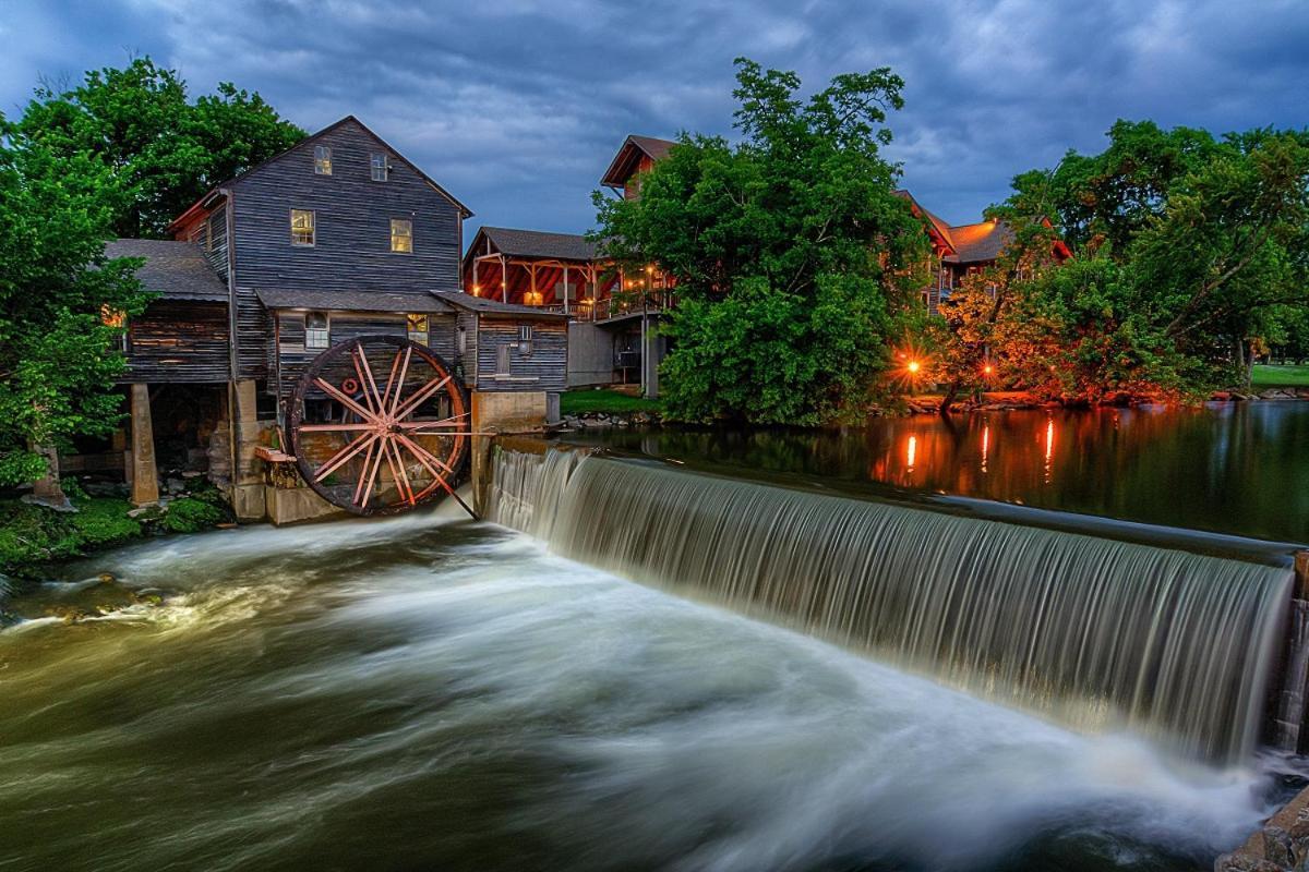 The Cozy Cove, Hot Tub, Wifi, 1089 Free Tickets Each Paid Day, Dollywood And More سيفيرفيل المظهر الخارجي الصورة